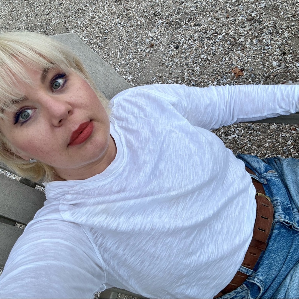 Meet your Posher, Elena